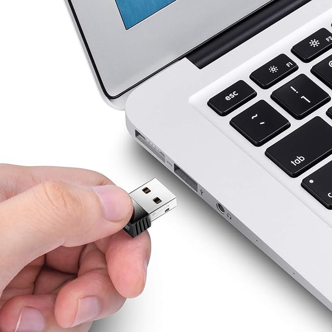Ant Esports AE200M 150 Mbps 2.4Ghz USB 2.0 Wi-Fi Adapter